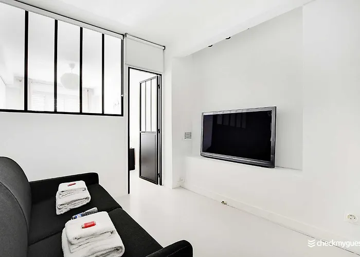 Lovely Apartment - 3Br - 6P - Near Convention